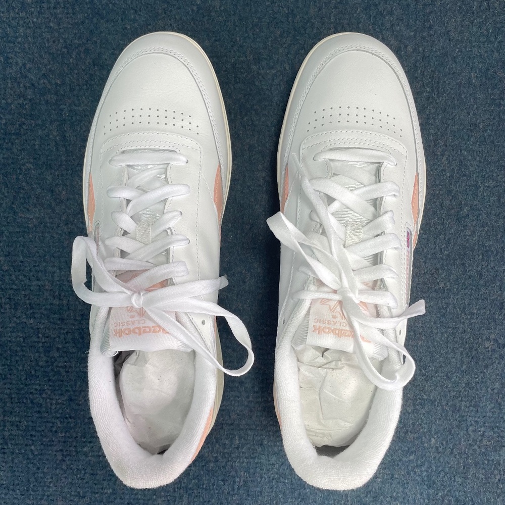 NEW Women's Reebok Size 11 Club C Double Revenge Tennis Shoes